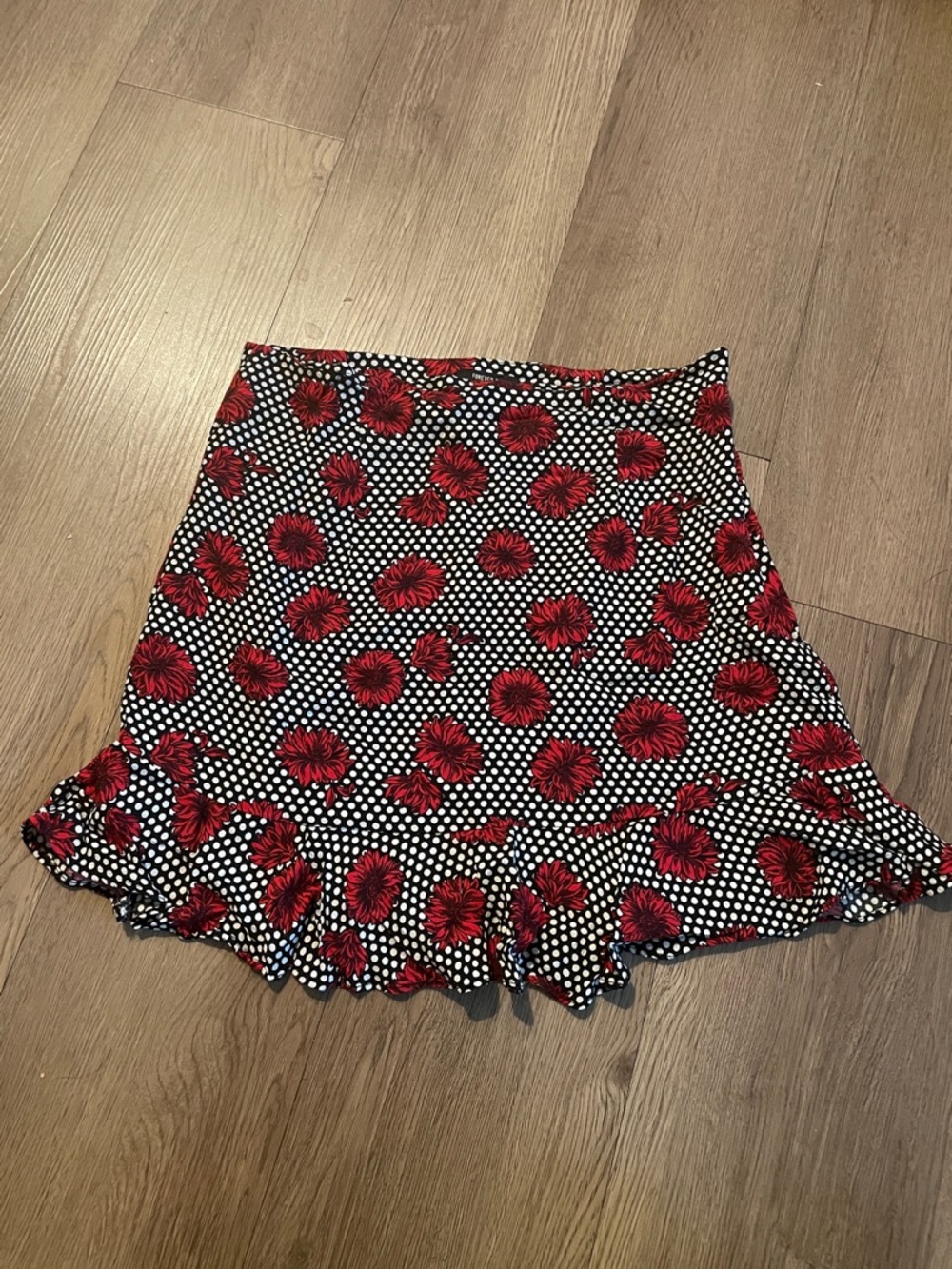 Forever 21 Black & Red Floral Polka Dot Mini Skirt